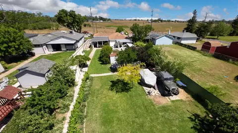 View/Area - 738 Elverta Rd, Elverta, CA 95626 photo 3 of 5