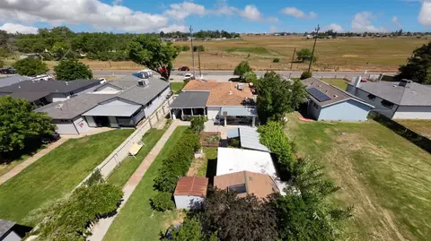 View/Area - 738 Elverta Rd, Elverta, CA 95626 photo 4 of 5