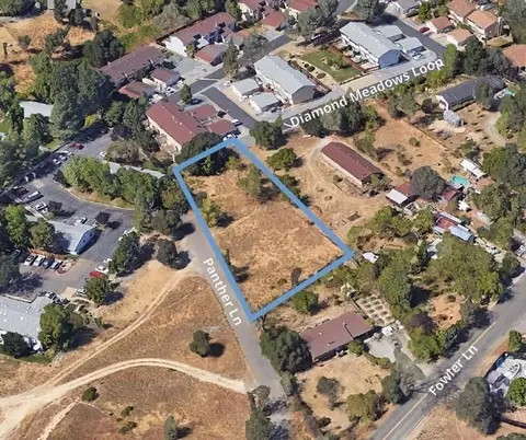 3993 Panther Ln, Diamond Springs, CA 95619