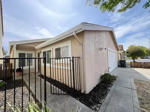 3141 Hemlock St, Antioch, CA 94509 photo 1