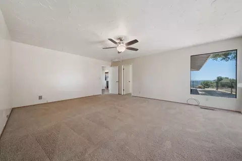 Living - 10821 Sutter Cir, Sutter Creek, CA 95685 photo 10 of 12