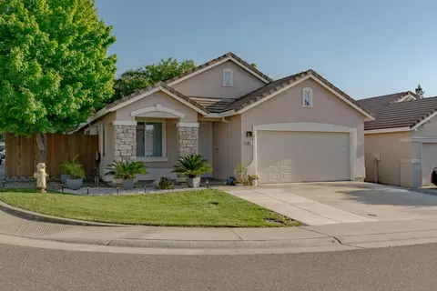 5844 Blue Beech Ct, Antelope, CA 95843 photo 3