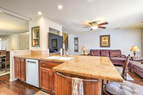 4904 Olive Oak Way, Carmichael, CA 95608 photo 15