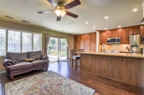 4904 Olive Oak Way, Carmichael, CA 95608 photo 18
