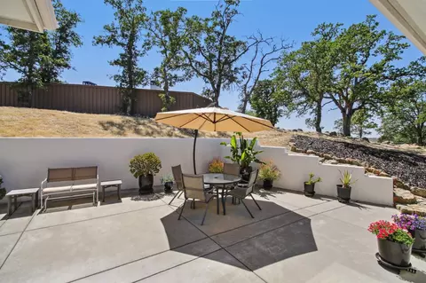 683 Russell Dr, Folsom, CA 95630 photo 23
