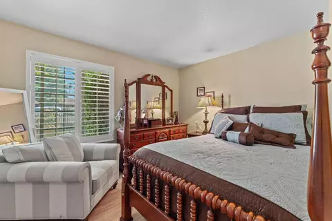 Bedroom - 8141 Bellingrath Dr, Elverta, CA 95626 photo 2 of 5