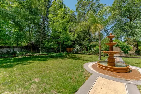 Exterior - 8141 Bellingrath Dr, Elverta, CA 95626 photo 12 of 33