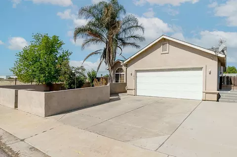 1017 East Ave, Gustine, CA 95322 photo 2