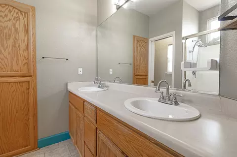 1017 East Ave, Gustine, CA 95322 photo 21