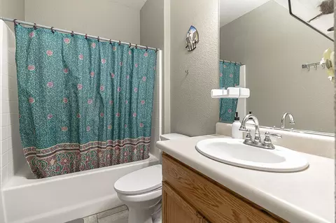 1017 East Ave, Gustine, CA 95322 photo 17
