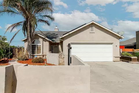 1017 East Ave, Gustine, CA 95322 photo 1