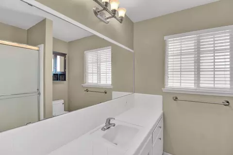 2805 Sheffield Ln, Modesto, CA 95350 photo 32