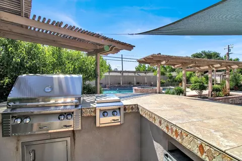 2805 Sheffield Ln, Modesto, CA 95350 photo 17