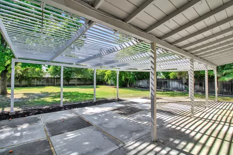 1523 Overholtzer Dr, Modesto, CA 95355 photo 41