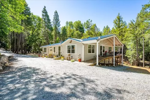 9131 Country Rd, Georgetown, CA 95634 photo 1