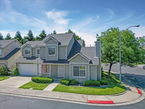 1900 Cobblestone, Modesto, CA 95355 photo 2