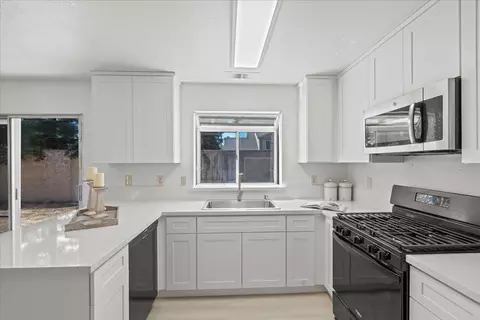 1900 Cobblestone, Modesto, CA 95355 photo 15