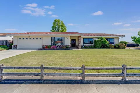 8700 Tipton Ct, Elk Grove, CA 95624