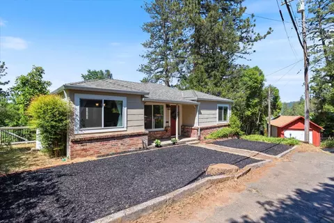 990 Crescent St, Placerville, CA 95667 photo 3