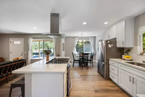 990 Crescent St, Placerville, CA 95667 photo 9