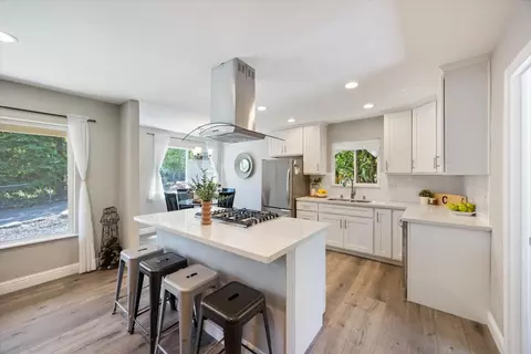 990 Crescent St, Placerville, CA 95667 photo 8
