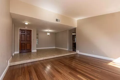 2000 Lincoln Oak Dr, Modesto, CA 95355 photo 10