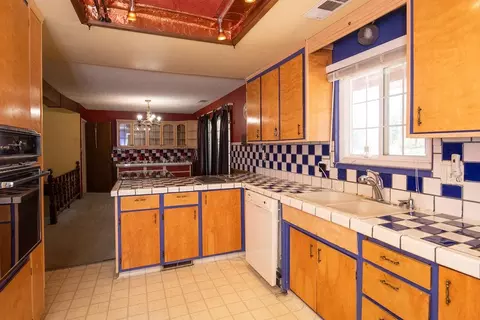 Kitchen - 9125 Georgia Ln, Modesto, CA 95357 photo 2 of 5