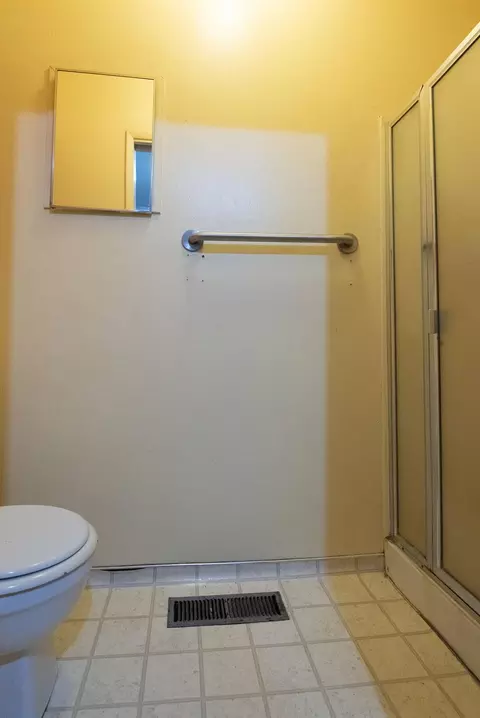 Bath - 9125 Georgia Ln, Modesto, CA 95357 photo 5 of 5