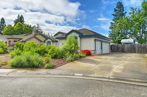 8958 Augustine Ct, Orangevale, CA 95662 photo 2