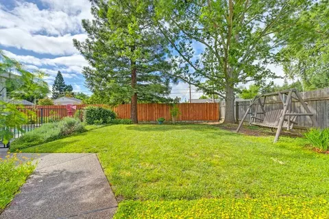 8958 Augustine Ct, Orangevale, CA 95662 photo 44