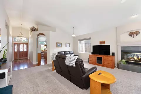 8958 Augustine Ct, Orangevale, CA 95662 photo 15