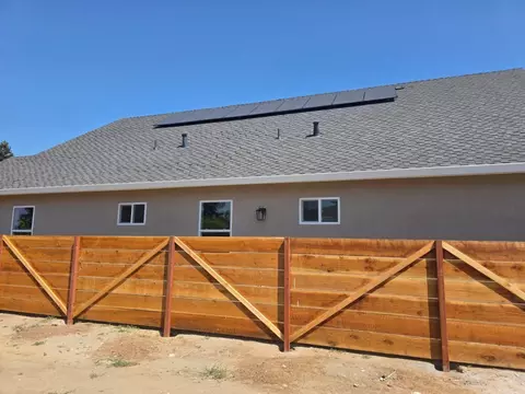 Exterior - 3213 Millbrook Ave, Modesto, CA 95355 photo 8 of 18
