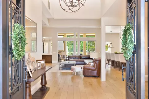 Entry Way - 6820 High Cliff Rd, Loomis, CA 95650 photo 2 of 6