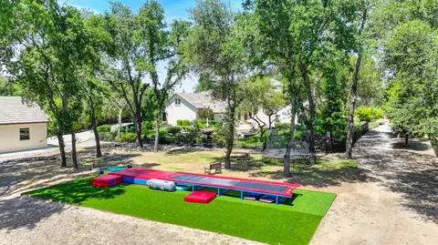 Exterior - 6820 High Cliff Rd, Loomis, CA 95650 photo 12 of 15
