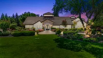 Exterior - 6820 High Cliff Rd, Loomis, CA 95650 photo 4 of 15