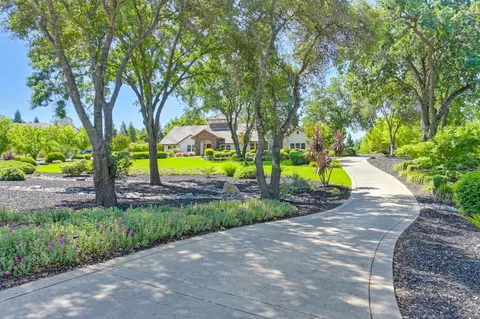 Exterior - 6820 High Cliff Rd, Loomis, CA 95650 photo 15 of 15