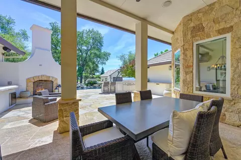 Exterior - 6820 High Cliff Rd, Loomis, CA 95650 photo 5 of 15