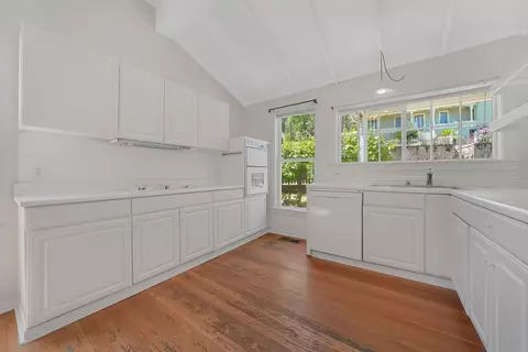 Kitchen - 143 Badger St, Sutter Creek, CA 95685 photo 1 of 5