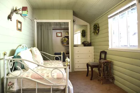 Bedroom - 26156 Long Barn Rd, Long Barn, CA 95335 photo 1 of 10