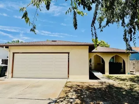 1471 Locust Dr, Tracy, CA 95376 photo 1