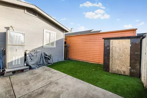 Exterior - 1811 70th Ave, Oakland, CA 94621 photo 4 of 4