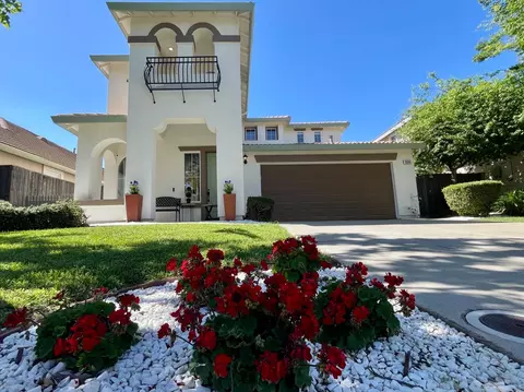 Exterior - 9509 Sarazen Ct, Patterson, CA 95363 photo 3 of 19