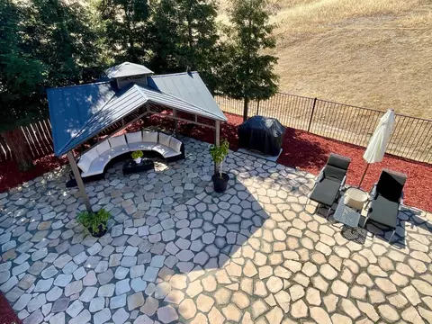 Exterior - 9509 Sarazen Ct, Patterson, CA 95363 photo 12 of 19