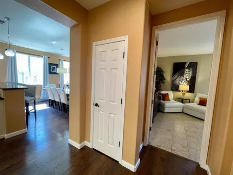 Entry Way - 9509 Sarazen Ct, Patterson, CA 95363 photo 10 of 11