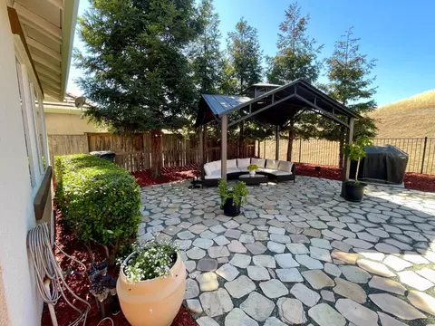 Exterior - 9509 Sarazen Ct, Patterson, CA 95363 photo 18 of 19