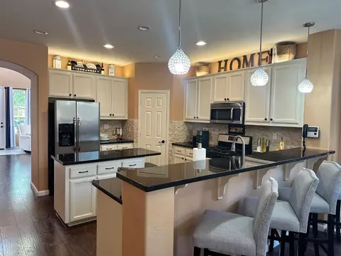 Kitchen - 9509 Sarazen Ct, Patterson, CA 95363 photo 1 of 4