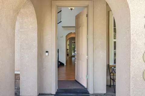 Entry Way - 2500 Paseo De Leon, Turlock, CA 95382 photo 1 of 14