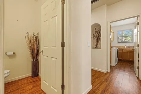 Entry Way - 2500 Paseo De Leon, Turlock, CA 95382 photo 6 of 14