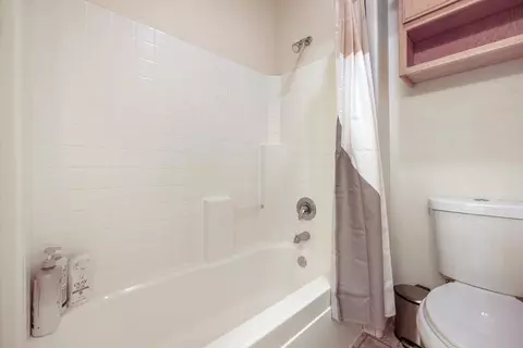 Bath - 2500 Paseo De Leon, Turlock, CA 95382 photo 6 of 6
