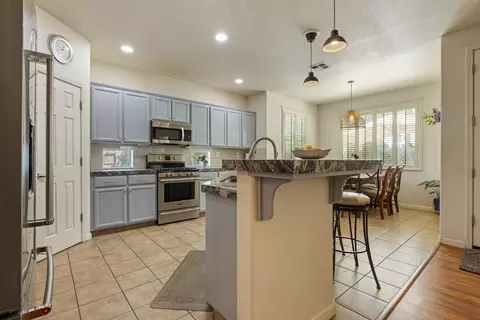 Kitchen - 2500 Paseo De Leon, Turlock, CA 95382 photo 1 of 4